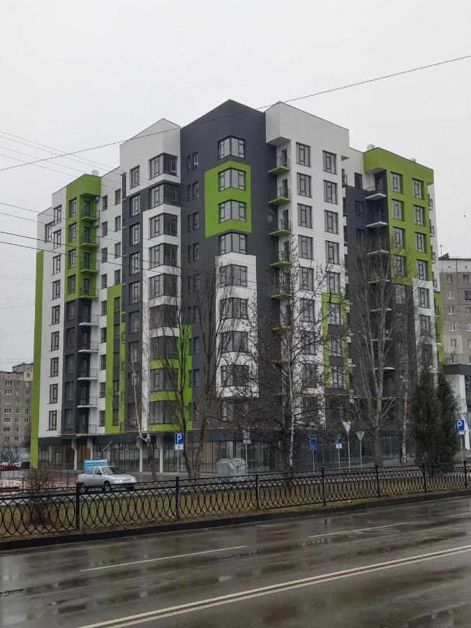 Новобудова По Вулконовальця2 Daire Rivne Dış mekan fotoğraf